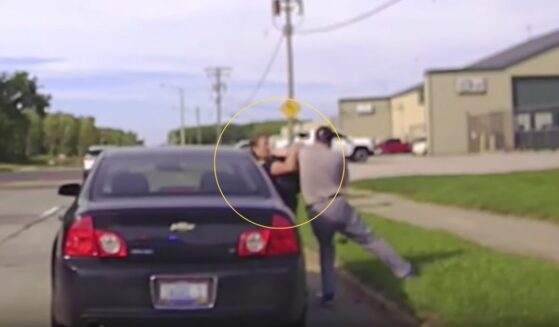 Screenshot Police Officer Being Assaulted