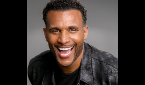David A. Arnold Dead at Age 54